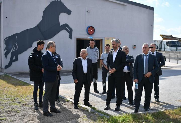 Başkan Büyükkılıç’tan Geleneksel Sporlar Binicilik ve Okçuluk Tesisi’ne ziyaret