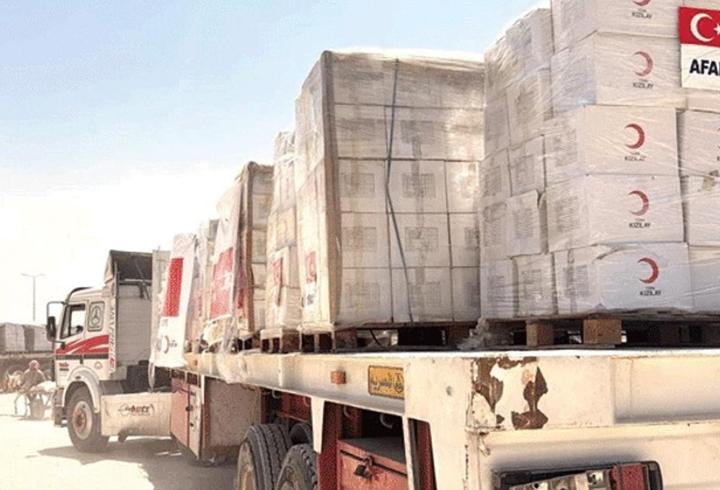 Türkiye'den, Lübnan'a 730 tonluk insani yardım