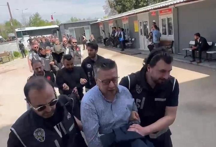 Halfeti Belediyesi'nde 'yolsuzluk' operasyonunda 29 tutuklama