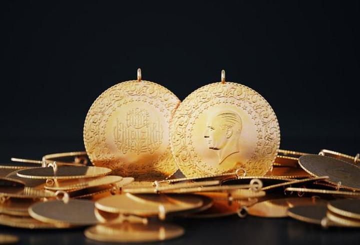 Gram altında yeni bant! Altın neden düşüyor? Uzmandan kritik açıklama