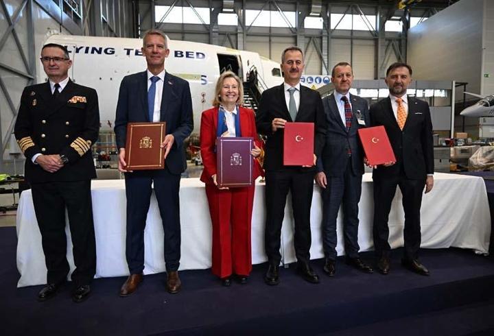 HÜRJET için imzalar İspanya'da atıldı