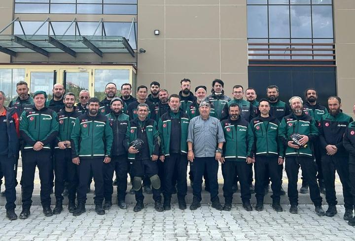 Nezir Derneği'nde akreditasyon sevinci