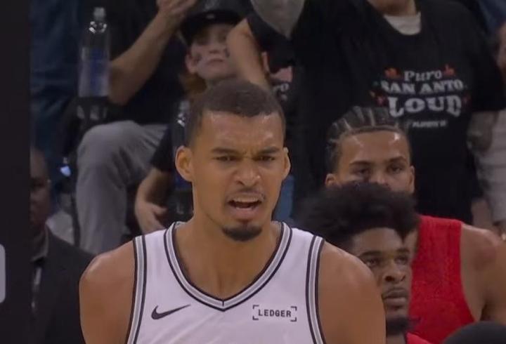 NBA'de Trail Blazers'a karşı 4-1 kazanan Spurs, konferans yarı finaline yükseldi