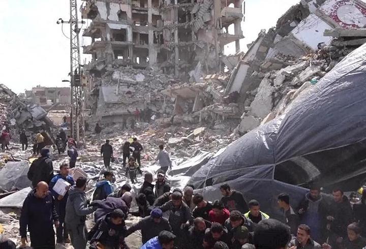 İsrail ordusu Gazze'de yine bir çocuğu öldürdü