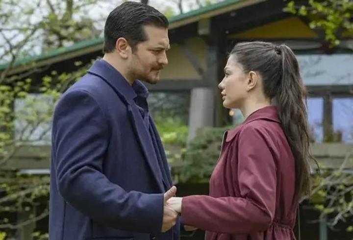 Eşref gençlere hayat dersi verdi! 'Kalem tutacaksınız'