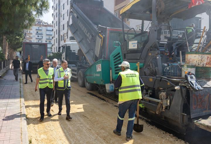 Mezitli’de teknik standartlara uygun yol çalışmaları