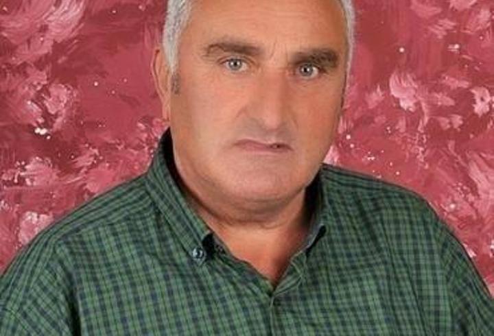 Devrilen traktörün sürücüsü emekli polis öldü