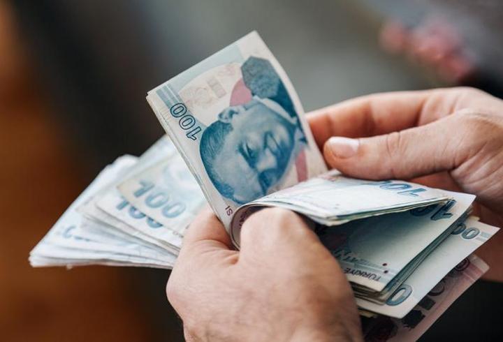 Bankacılık sektörü mevduatı 30,3 trilyon liraya geriledi