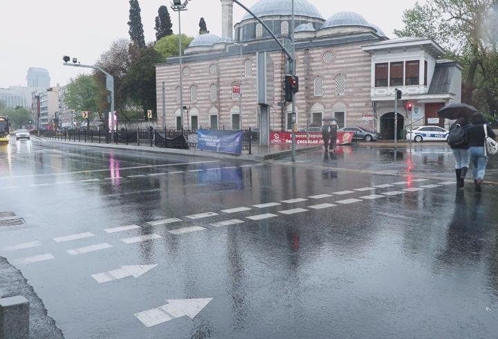 1 Mayıs'ta Beşiktaş'ta güvenlik önlemleri sürüyor
