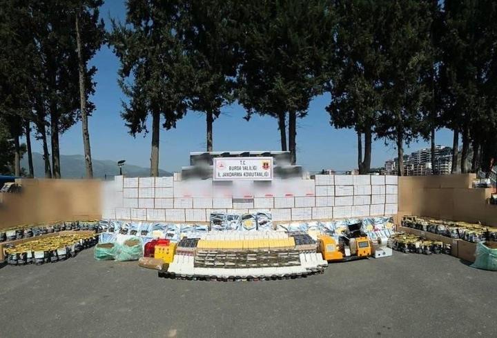 Bursa’da 2 milyon bandrolsüz makaron ele geçirildi