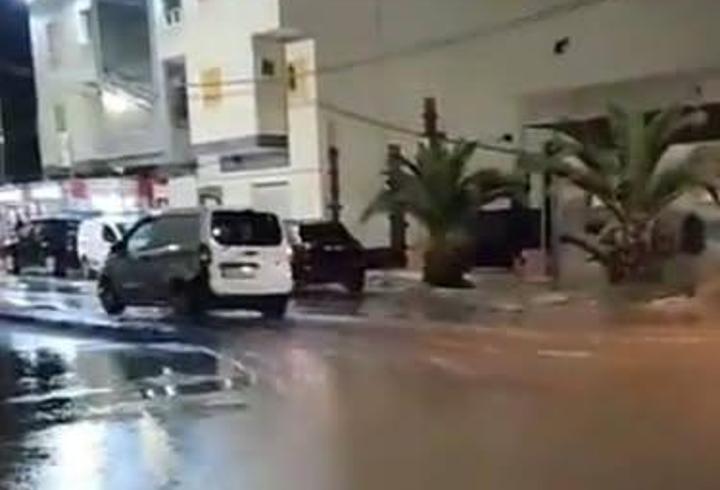 Cezayir'i sel vurdu: 6 ölü