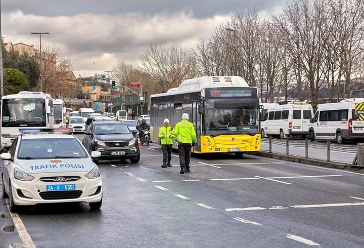 3 MAYIS KAPALI YOLLAR İSTANBUL: İstanbul'da Hangi Yollar Kapalı? Ne Zaman Açılacak? İstanbul Valiliği'nden Kapalı Yol Açıklaması!