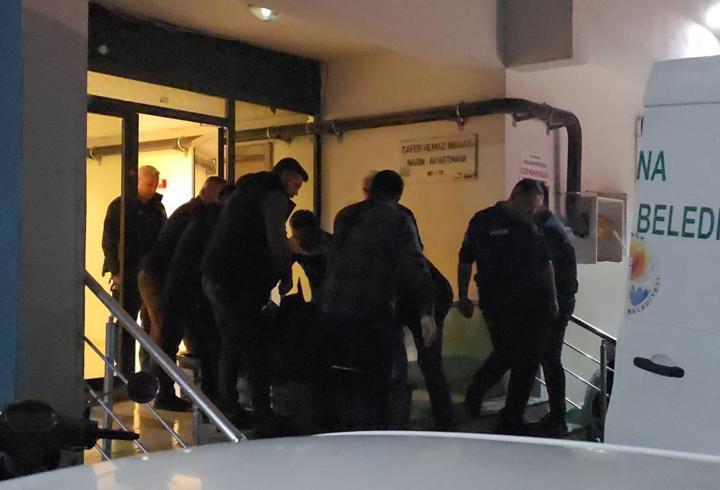 Evine gelen eski çalışan tarafından öldürüldü