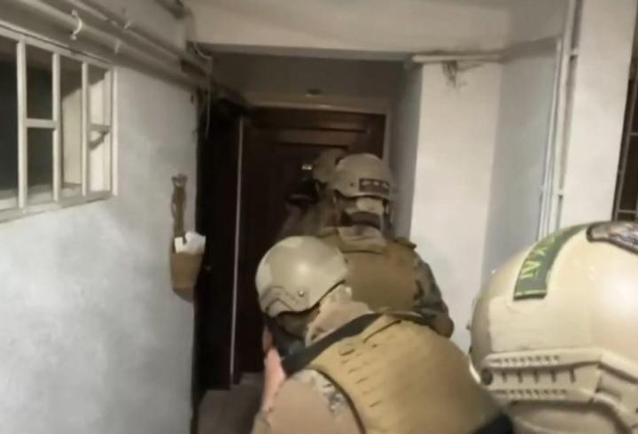 İstanbul'da sahte belgelerle ikamet izni aldıran şüphelilere operasyon: 31 gözaltı
