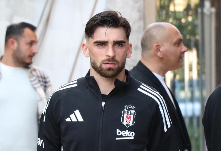 Beşiktaş'ta Jota Silva ve El Bilal Toure'ye de yol göründü! 6 ayrılık için resmi açıklama...
