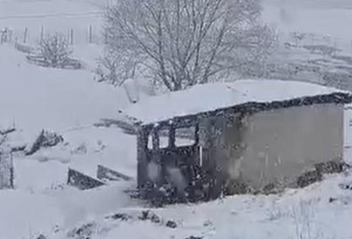 Şırnak’ta Faraşin Yaylası’nda kar yağışı