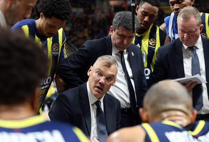 Fenerbahçe, Final Four için parkeye çıkıyor