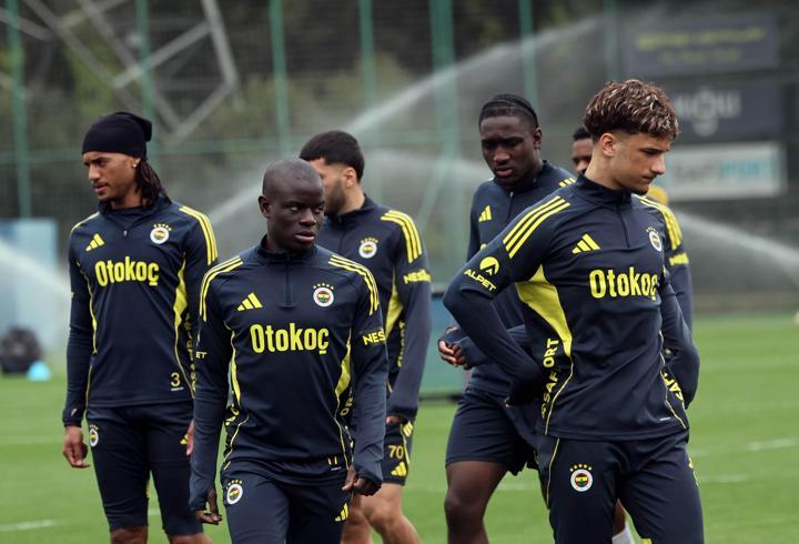 Fenerbahçe'de Konyaspor maçı hazırlıkları başladı