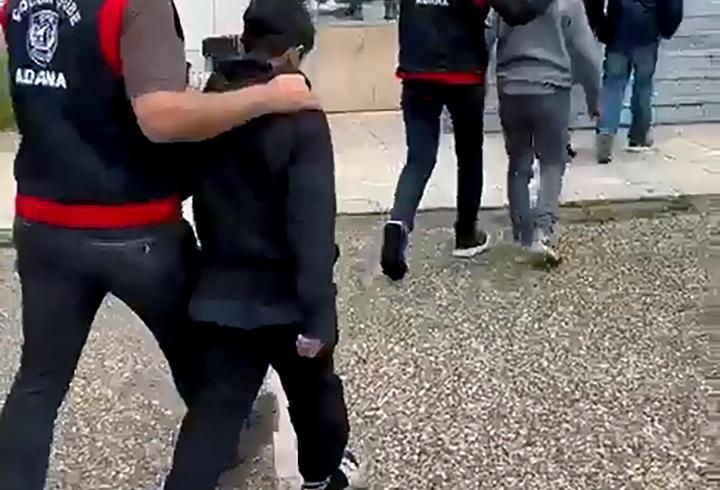 Sokakta evsizi yumruklayan çocuğa ev hapsi cezası