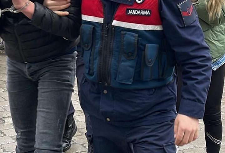 30 ilde zehir tacirlerine darbe
