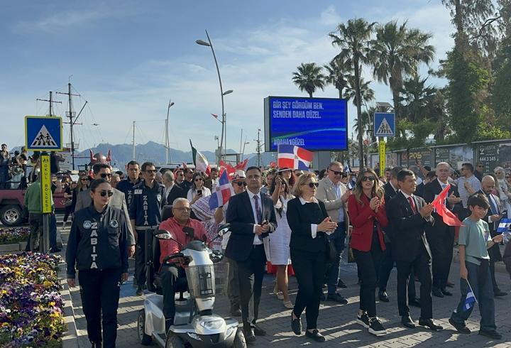 Marmaris'te Latin Festivali başladı