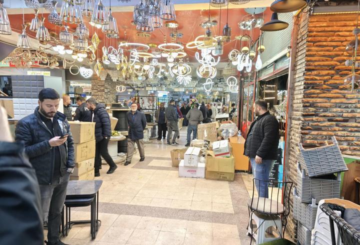 Avize dükkanında silahlı saldırıya uğrayan Nizamettin, hayatını kaybetti