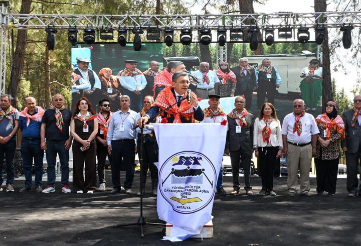 28. Yörük Türkmen Toyu Antalya'da başladı