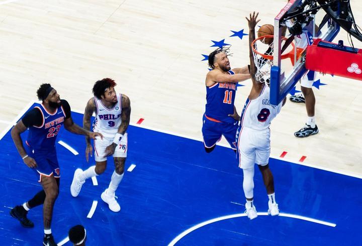 NBA Doğu Konferansı yarı finalinde Knicks, 76ers serisini maç vermeden kazandı