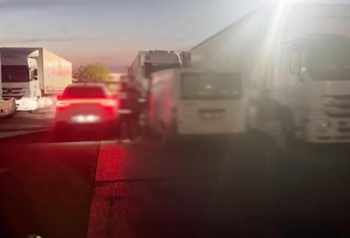 Tuzla'da düzenlenen operasyonda 150 bin uyuşturucu hap ele geçirildi