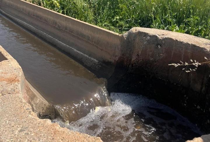 Ellerini yıkamak isterken kanal düşen 2 kardeş, hastanede tedaviye alındı