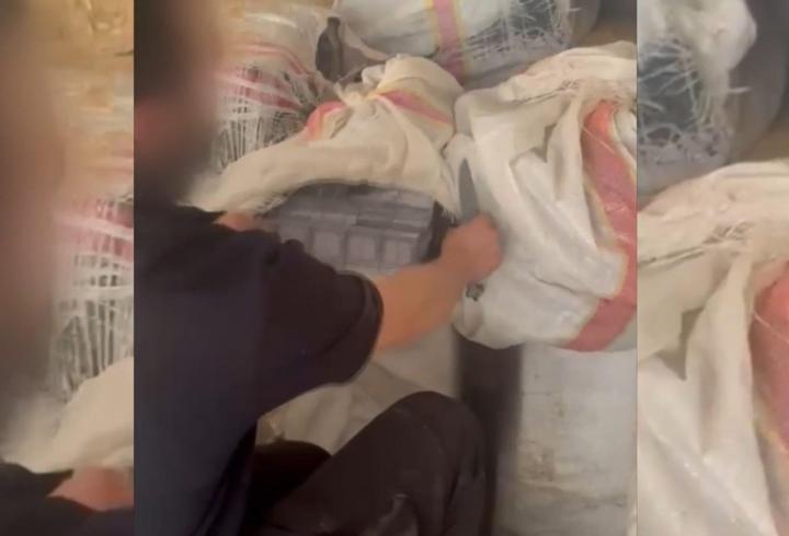 Saman balyalarının 40 bin paket kaçak sigara ele geçirildi