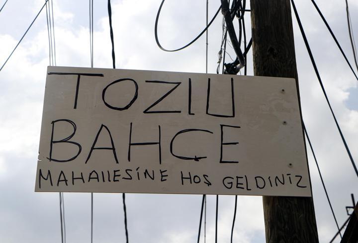 Havuzlubahçe Mahallesi halkından ‘Tozlubahçe’ tepkisi