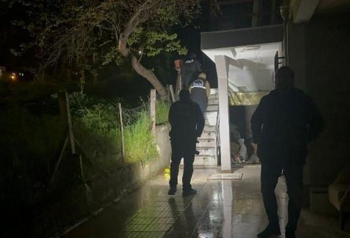 Binanın bahçesinde tüfekle ateş açıldı
