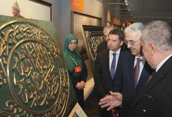 ‘Mukaddes Emanetler Sergisi’ ziyaretçilerini ağırlıyor