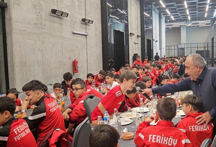 Feriköyspor ve Şişli’deki diğer amatör kulüp sporcuların başarıları ödüllendirildi