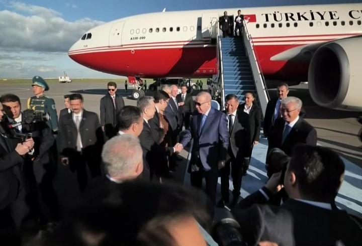 Son dakika... Cumhurbaşkanı Erdoğan, Kazakistan'da