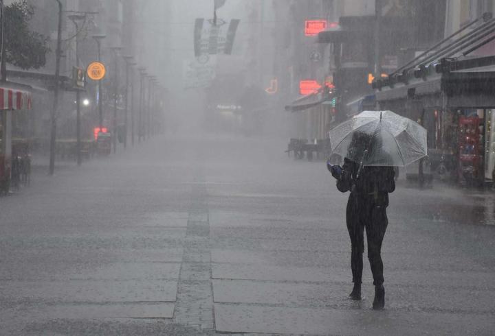 İzmir için sağanak yağmur uyarısı