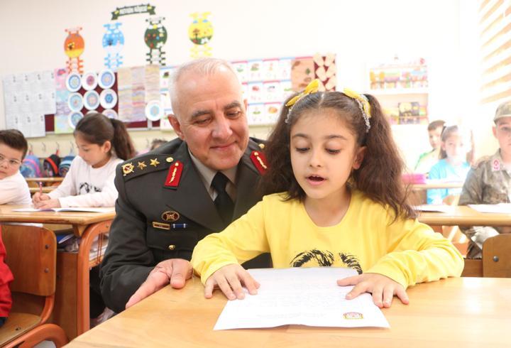 Samsun’da Mehmetçikten öğrencilere mektup