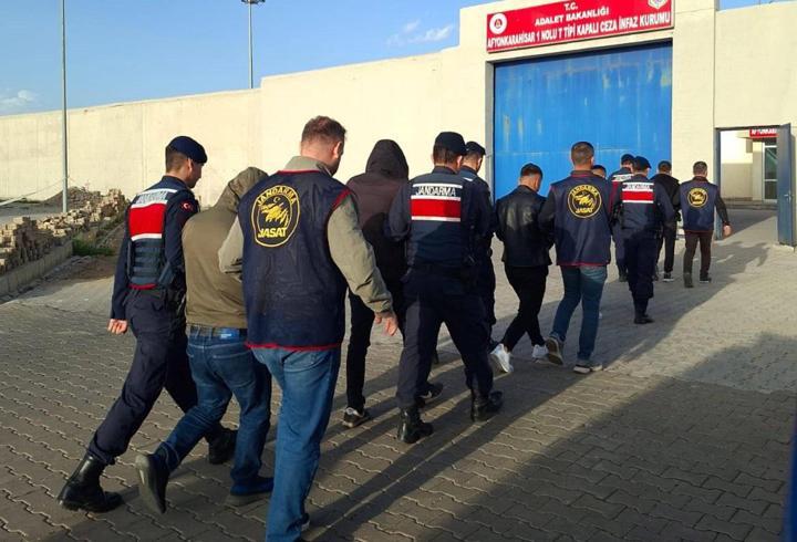 Faili meçhul hırsızlık olaylarına 5 tutuklama