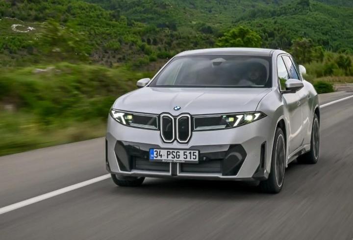 Yeni BMW iX3 800 km'yi zorlayacak