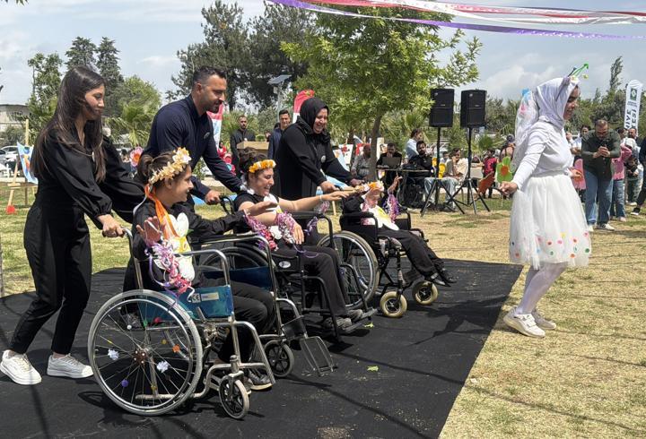 Osmaniye’de özel öğrencilerden özel gösteri