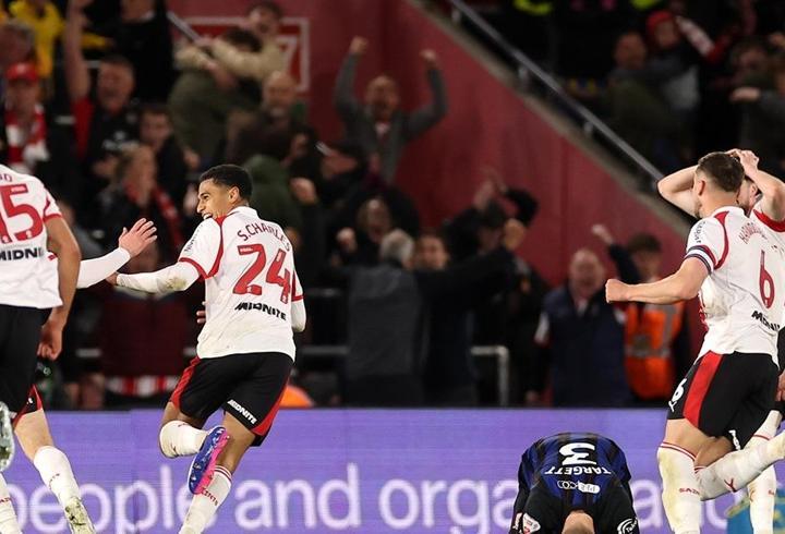 Hull City’nin rakibi Southampton’a casusluk incelemesi! Değişiklik olabilir