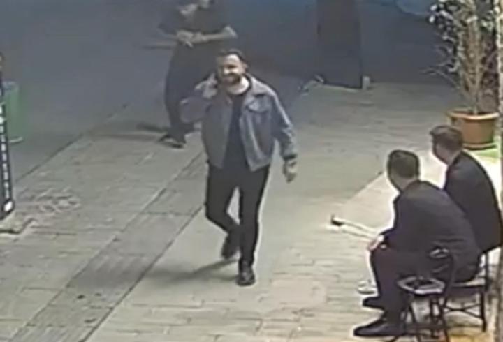 Yürürken limon boğazına kaçtı, Heimlich manevrasıyla kurtarıldı