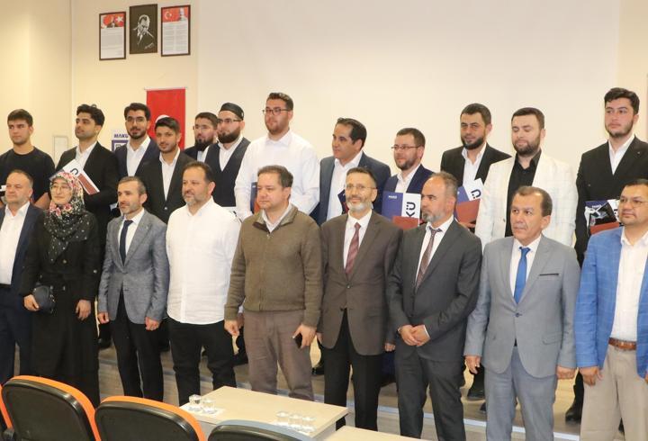 Kurra hafızlar belgelerini aldı