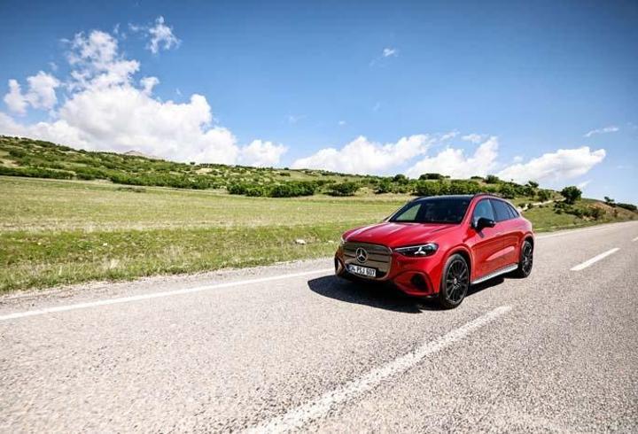 Mercedes'ten 2 elektrikli SUV birden geldi