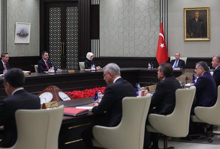 Kabine pazartesi toplanıyor: İşte gündem...