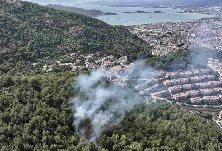 Fethiye'de orman yangını: Müdahale sürüyor