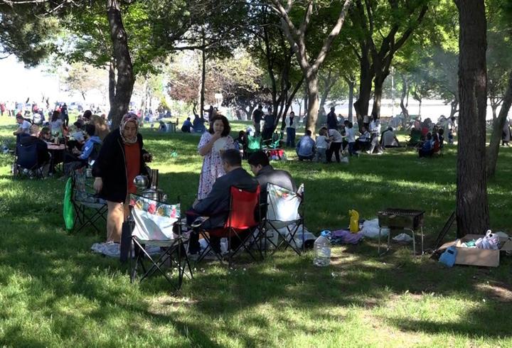 Samsun’da yağmur sonrası güneş yüzünü gösterdi, sahiller piknikçilerle doldu