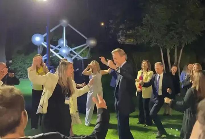 Doğru söze ne denir! Erik Dalı oynarken müthişsiniz ama vize verirken ‘kıvırmayın!
