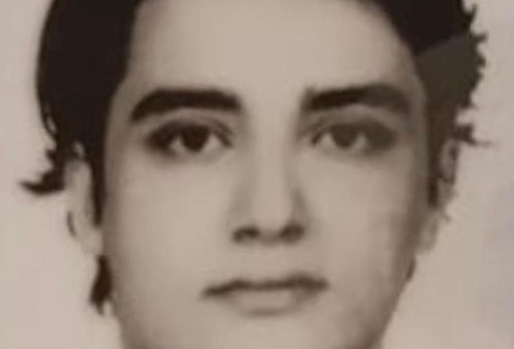 Annesini 20, babasını 10 bıçak darbesiyle öldüren şüpheli: Kriz anında yaptım